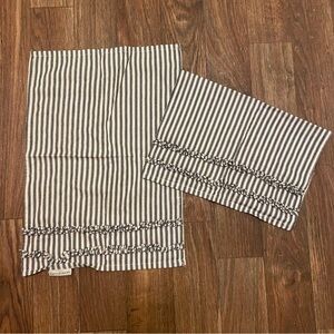 Pottery Barn Set Lot Of 2 Tea Towels Black White Ticking Stripe Ruffle READ